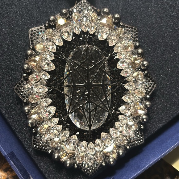 RARE Authentic Swarovski large black diamond Collar necklace. - Picture 16 of 16